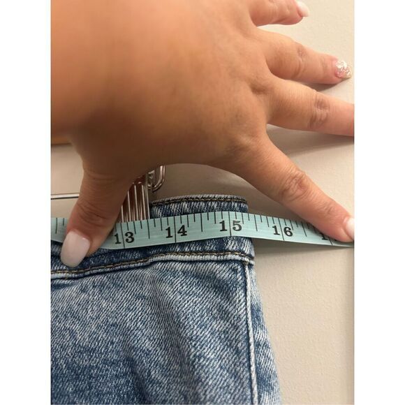 BKE Cargo denim shorts cut-off raw hem size 29 - Picture 5 of 8